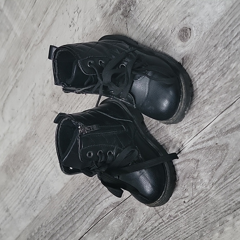 Toddler combat boots